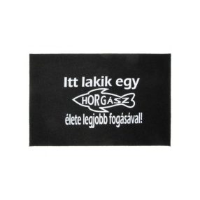Itt egy horgász lakik lábtörlő 
