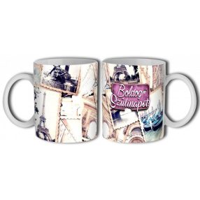 Boldog szülinapot nevezetesség bögre