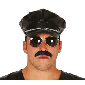 Műbőr rocker sapka lánccal